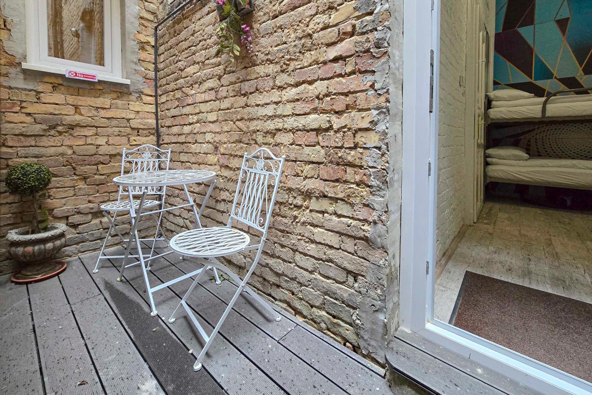 Wolf Apartment With Terrace Budapesta Exterior foto